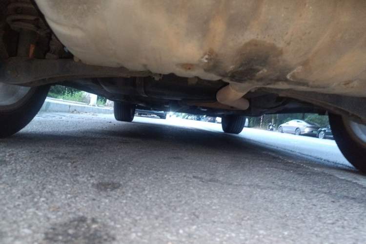 Used Jeep Compass 2012 2.0L two-wheel drive sport version Chassis Rear