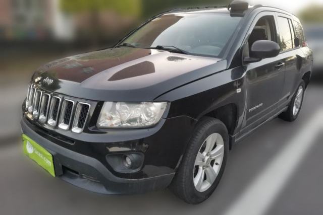 Used Jeep Compass 2012 2.4L four-wheel-drive sport version