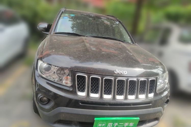 Used Jeep Compass 2012 2.0L two-wheel drive sport version Front