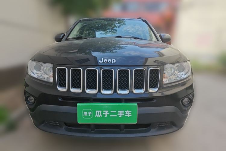 Used Jeep Compass 2012 2.0L two-wheel drive luxury version Front