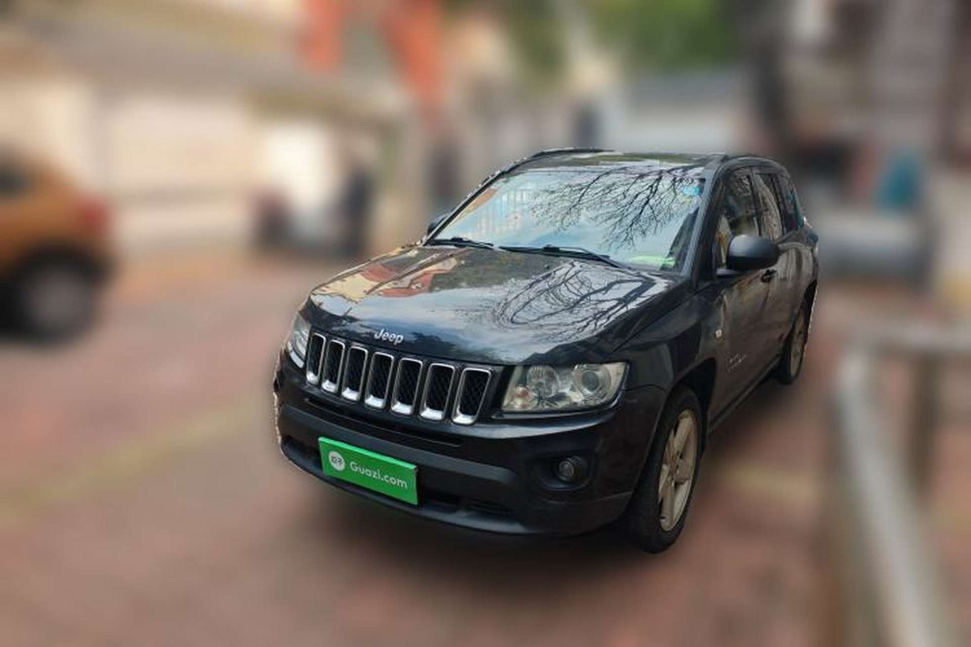 Used Jeep Compass 2012 2.4L Four-Wheel Drive Urban Edition Front Left 45 Deg