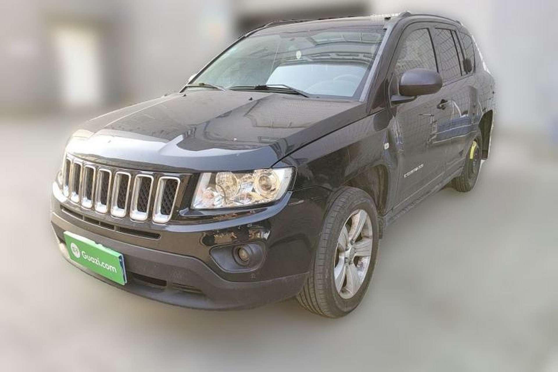 Used Jeep Compass 2012 2.0L two-wheel drive sport version Front Left 45 Deg