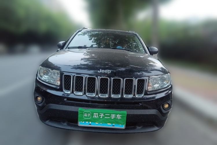 Used Jeep Compass 2012 2.0L two-wheel drive sport version Front