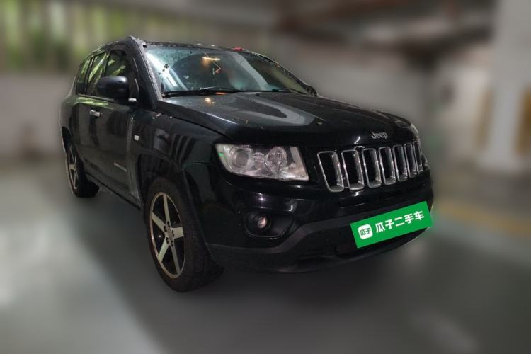 Used Jeep Compass  Front Right 45 Deg