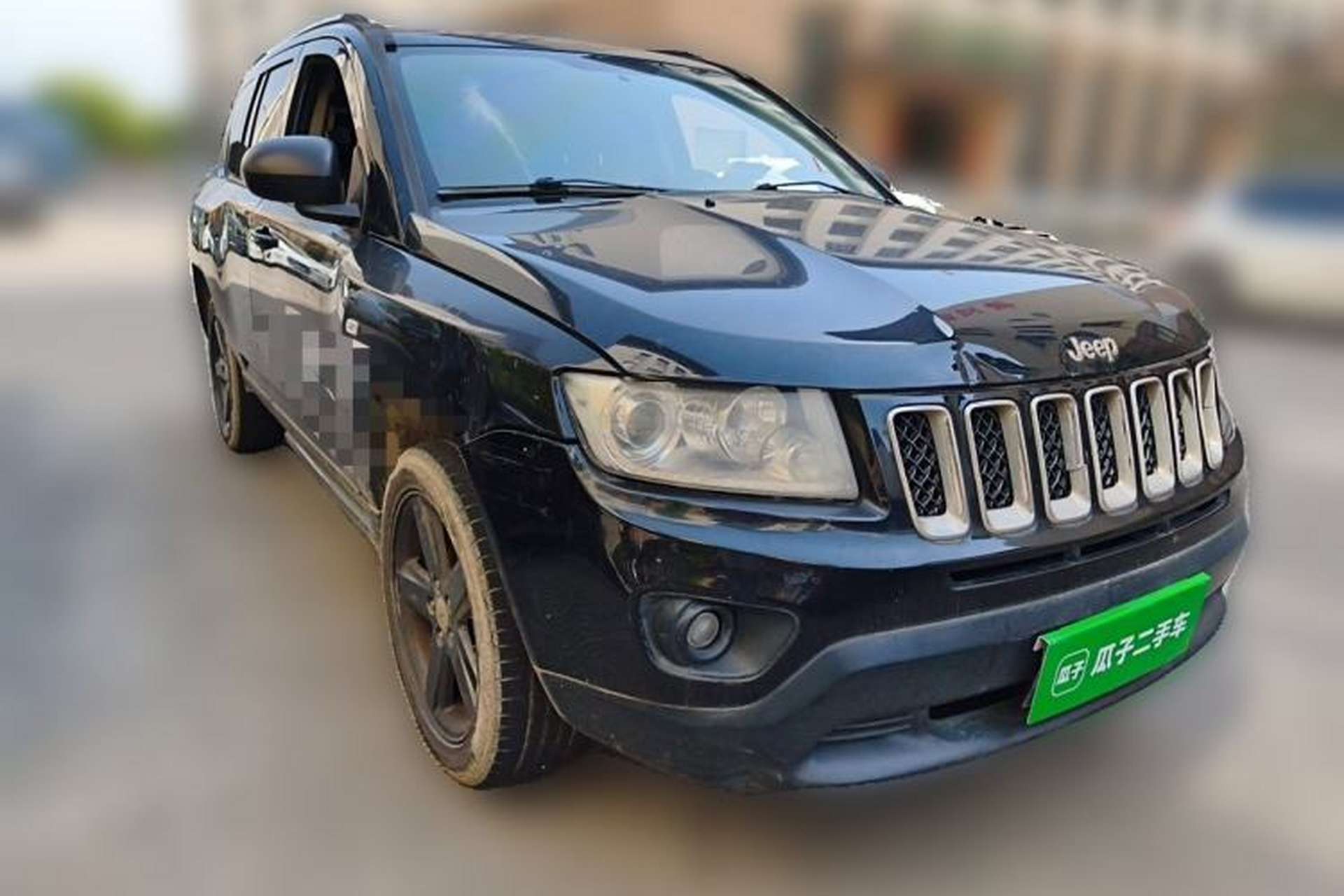 Used Jeep Compass 2012 2.0L two-wheel drive luxury version Front Right 45 Deg