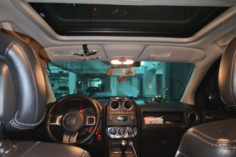 Used Jeep Compass  Headliner