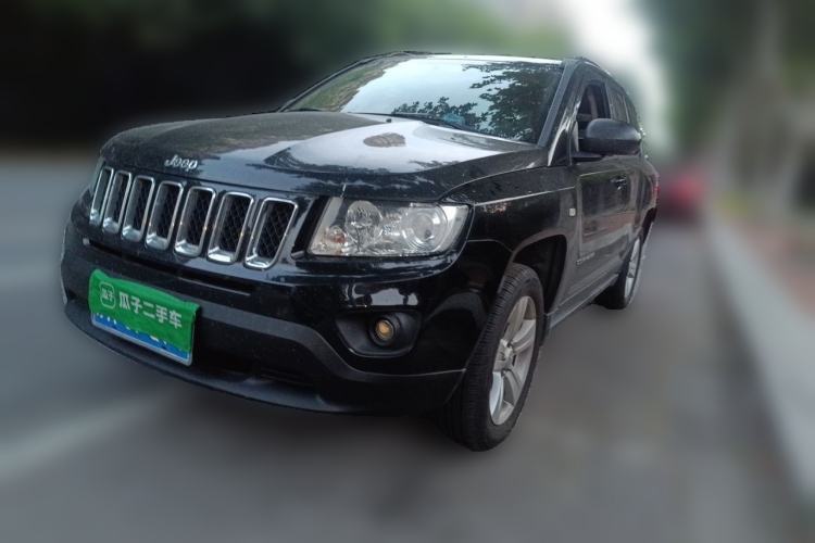 Used Jeep Compass 2012 2.0L two-wheel drive sport version Guazi used car, China used car export, Used car for sale, Used  cars, Cheapest cars for sale