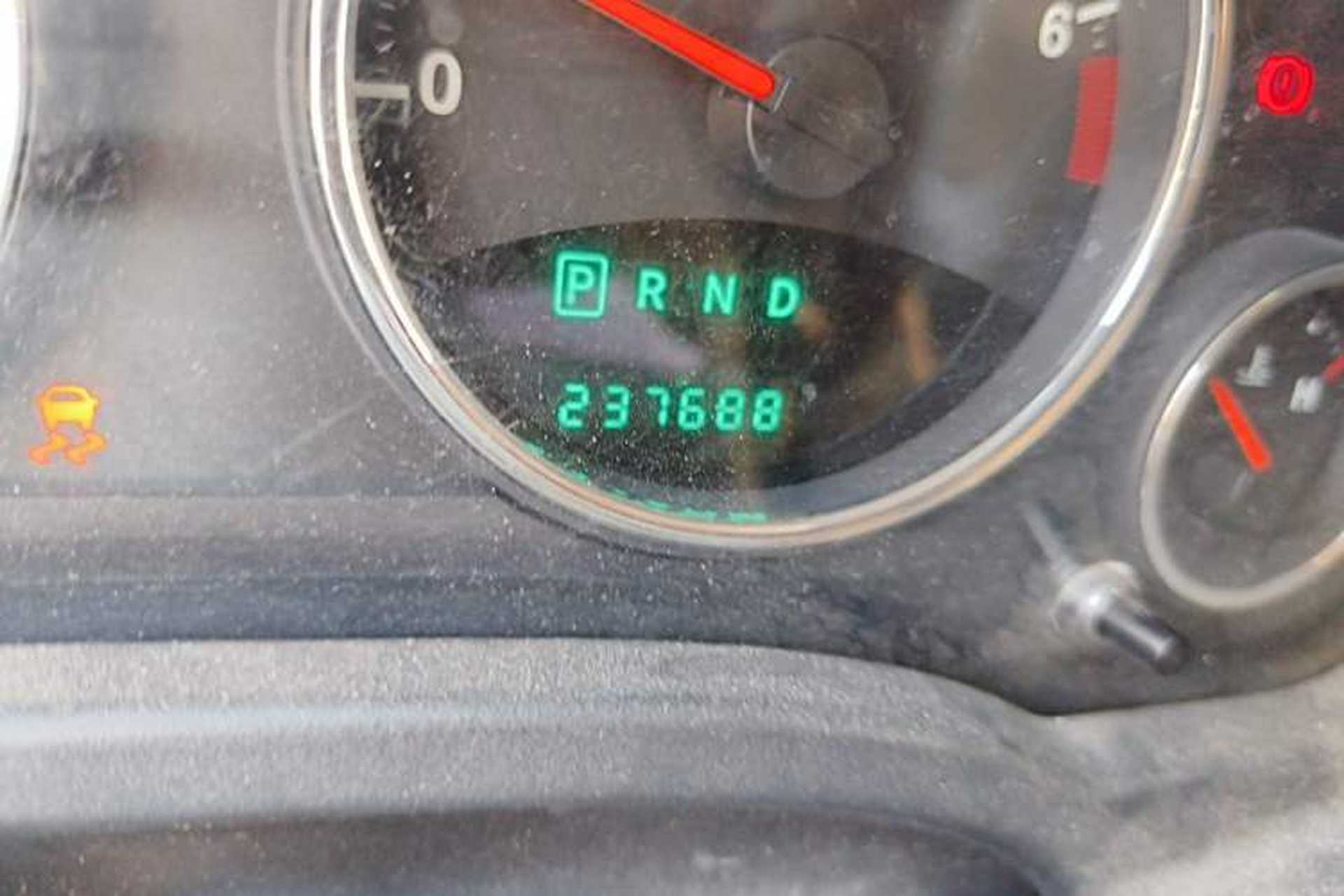 Used Jeep Compass 2012 2.0L two-wheel drive luxury version Odometer Close Up