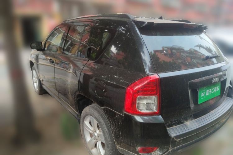 Used Jeep Compass 2012 2.0L two-wheel drive sport version Rear Left 45 Deg