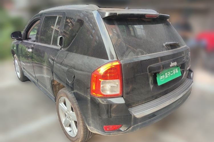 Used Jeep Compass 2012 2.4L four-wheel drive luxury navigation version Rear Left 45 Deg
