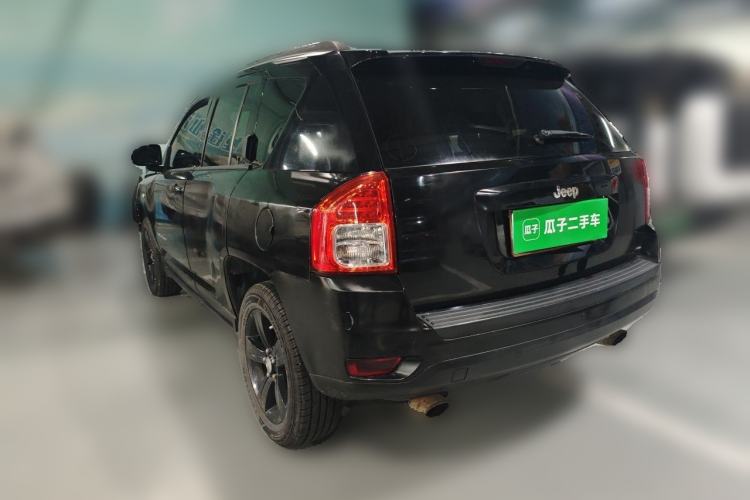 Used Jeep Compass 2012 2.0L two-wheel drive sport version Rear Left 45 Deg