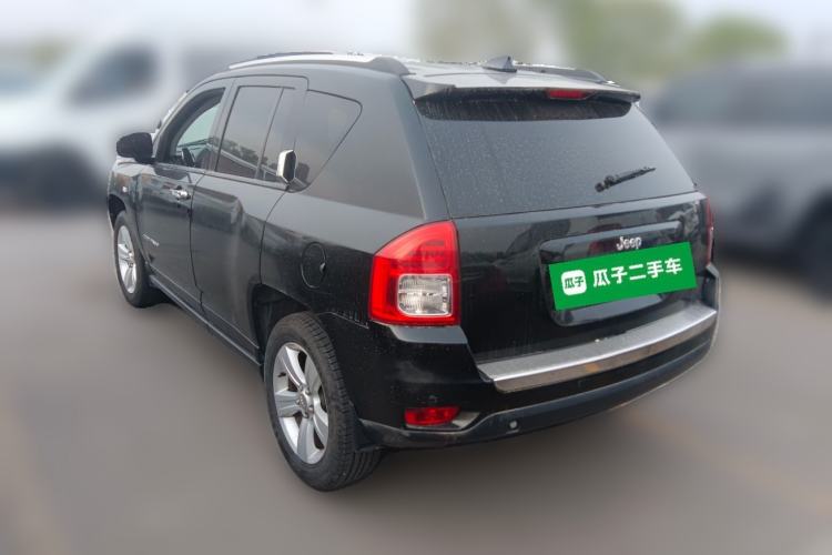 Used Jeep Compass 2012 2.4L four-wheel-drive sport version Rear Left 45 Deg