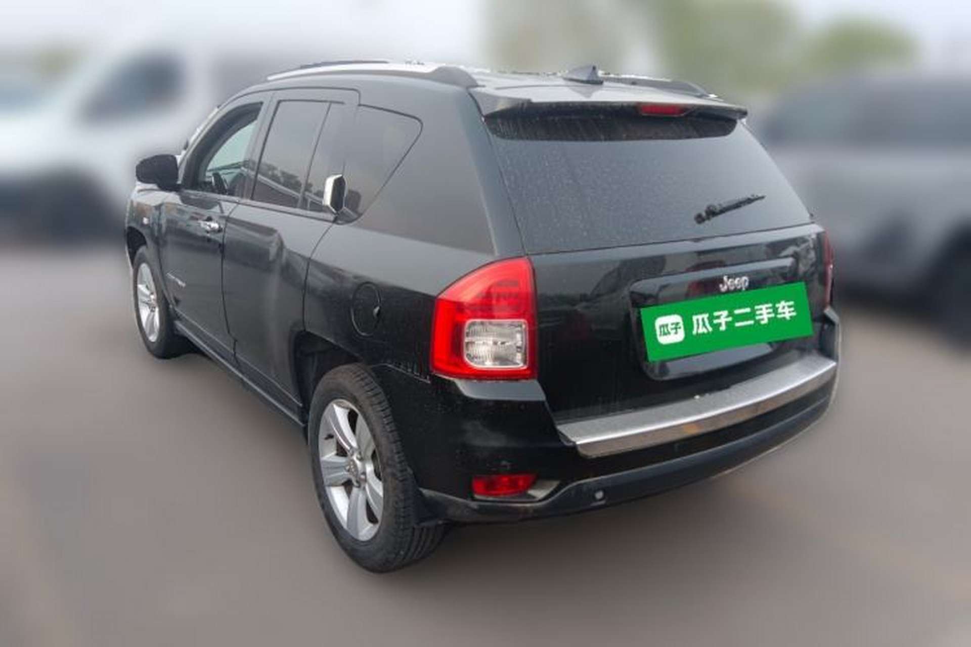 Used Jeep Compass 2012 2.4L four-wheel-drive sport version Rear Left 45 Deg
