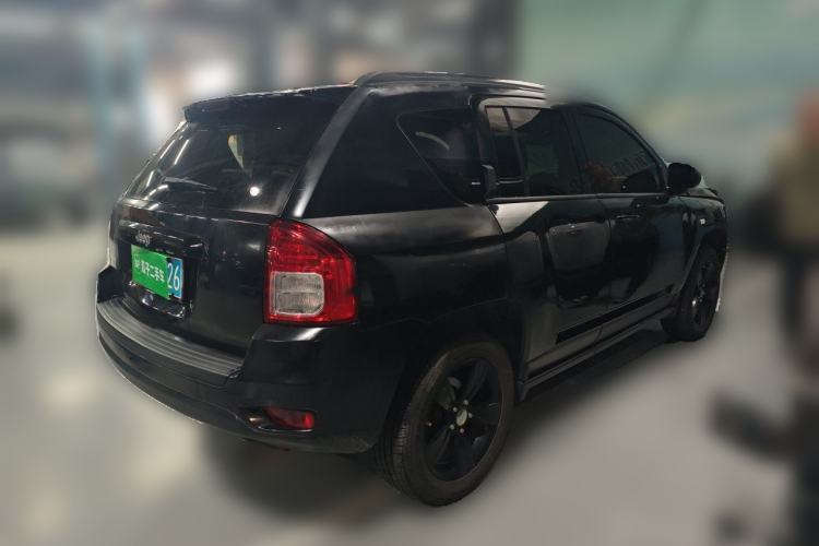 Used Jeep Compass 2012 2.0L two-wheel drive sport version Rear Right 45 Deg