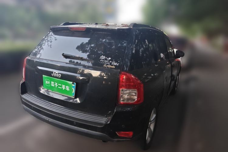 Used Jeep Compass 2012 2.0L two-wheel drive sport version Rear Right 45 Deg