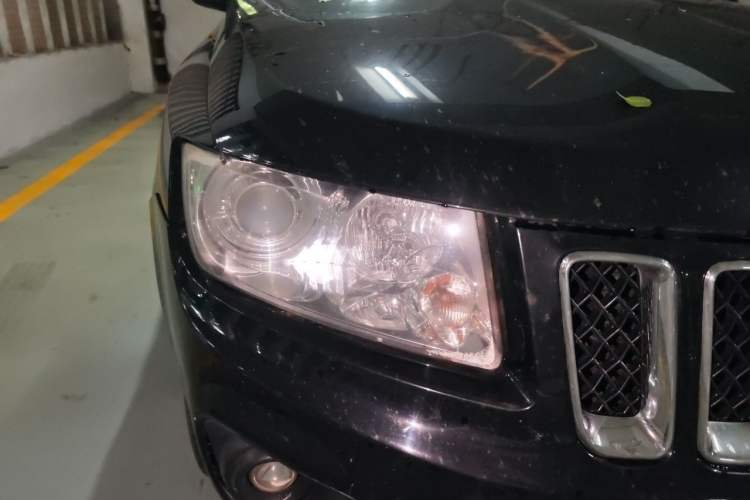 Used Jeep Compass  Right Front Headlight
