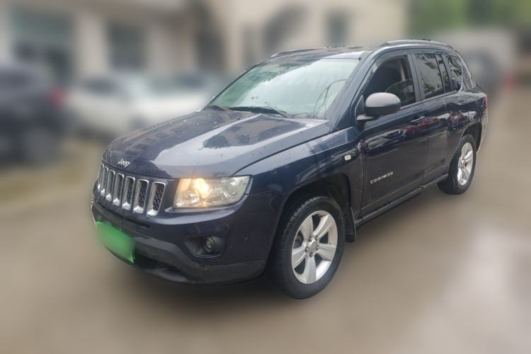 Used Jeep Compass 2012 2.4L four-wheel-drive sport version Guazi used car, China used car export, Used car for sale, Used cars, Cheapest cars for sale