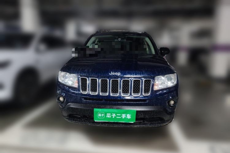 Used Jeep Compass 2012 2.0L two-wheel drive sport version Front