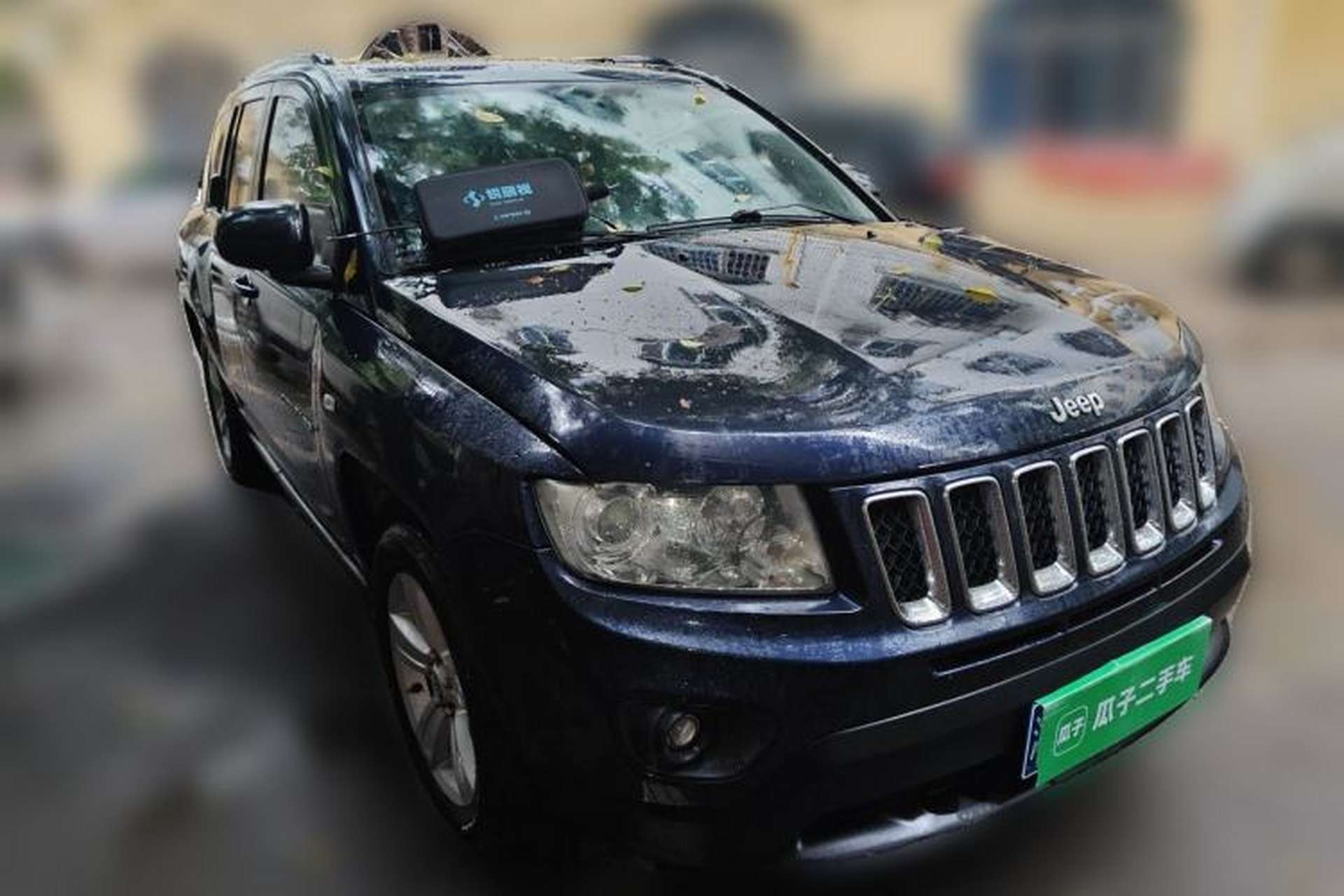 Used Jeep Compass 2012 2.4L four-wheel-drive sport version Front Right 45 Deg