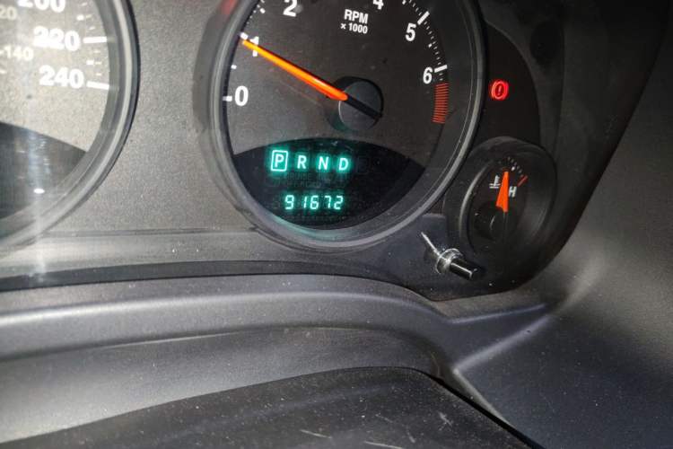 Used Jeep Compass 2012 2.0L two-wheel drive sport version Odometer Close Up