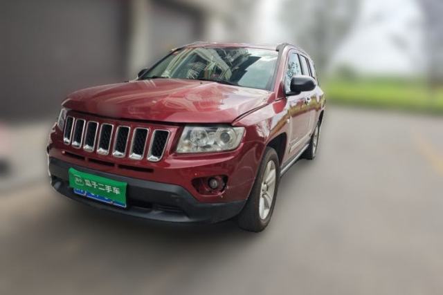 Used Jeep Compass 2012 2.4L four-wheel-drive sport version