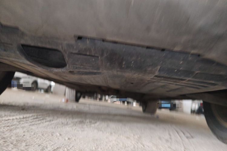 Used Jeep Compass 2012 2.0L two-wheel drive sport version Chassis Front