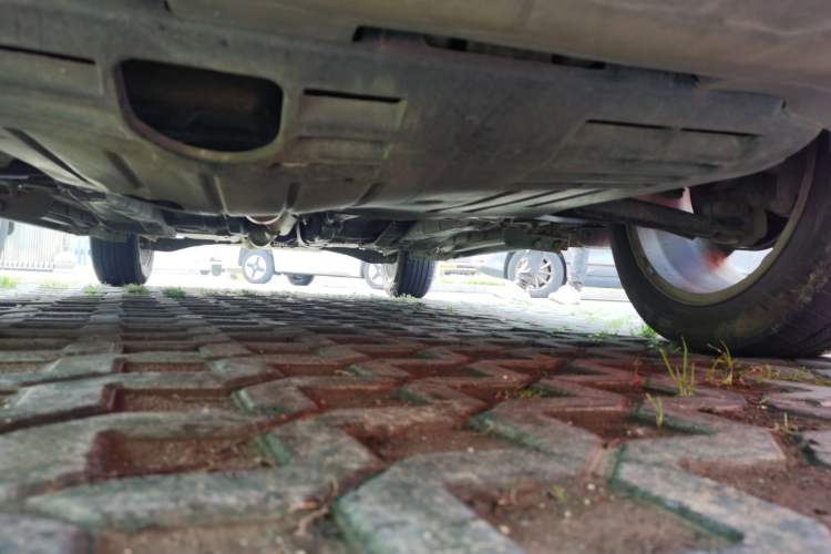 Used Jeep Compass 2012 2.4L Four-Wheel Drive Urban Edition Chassis Front