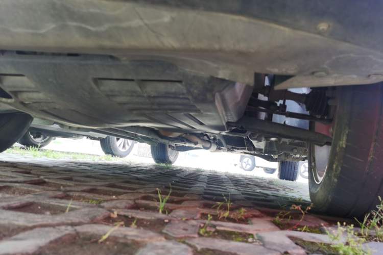Used Jeep Compass 2012 2.4L Four-Wheel Drive Urban Edition Chassis Front Left