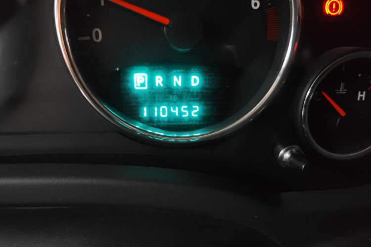 Used Jeep Compass 2012 2.4L Four-Wheel Drive Urban Edition Odometer Close Up