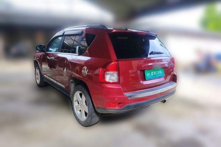Used Jeep Compass 2012 2.0L two-wheel drive luxury version Rear Left 45 Deg