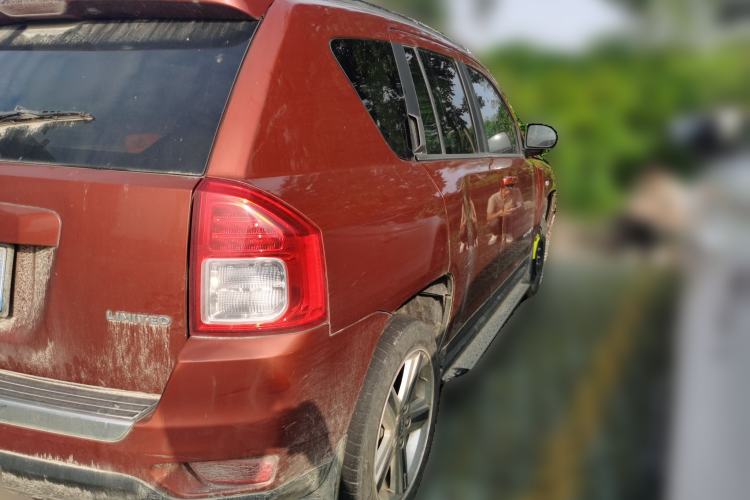 Used Jeep Compass 2012 2.4L Four-Wheel Drive Urban Edition Rear Right 45 Deg