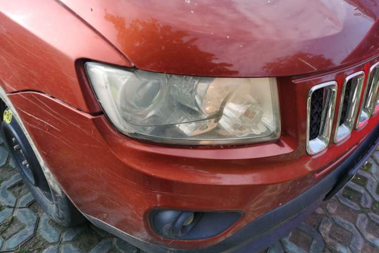 Used Jeep Compass 2012 2.4L Four-Wheel Drive Urban Edition Right Front Headlight