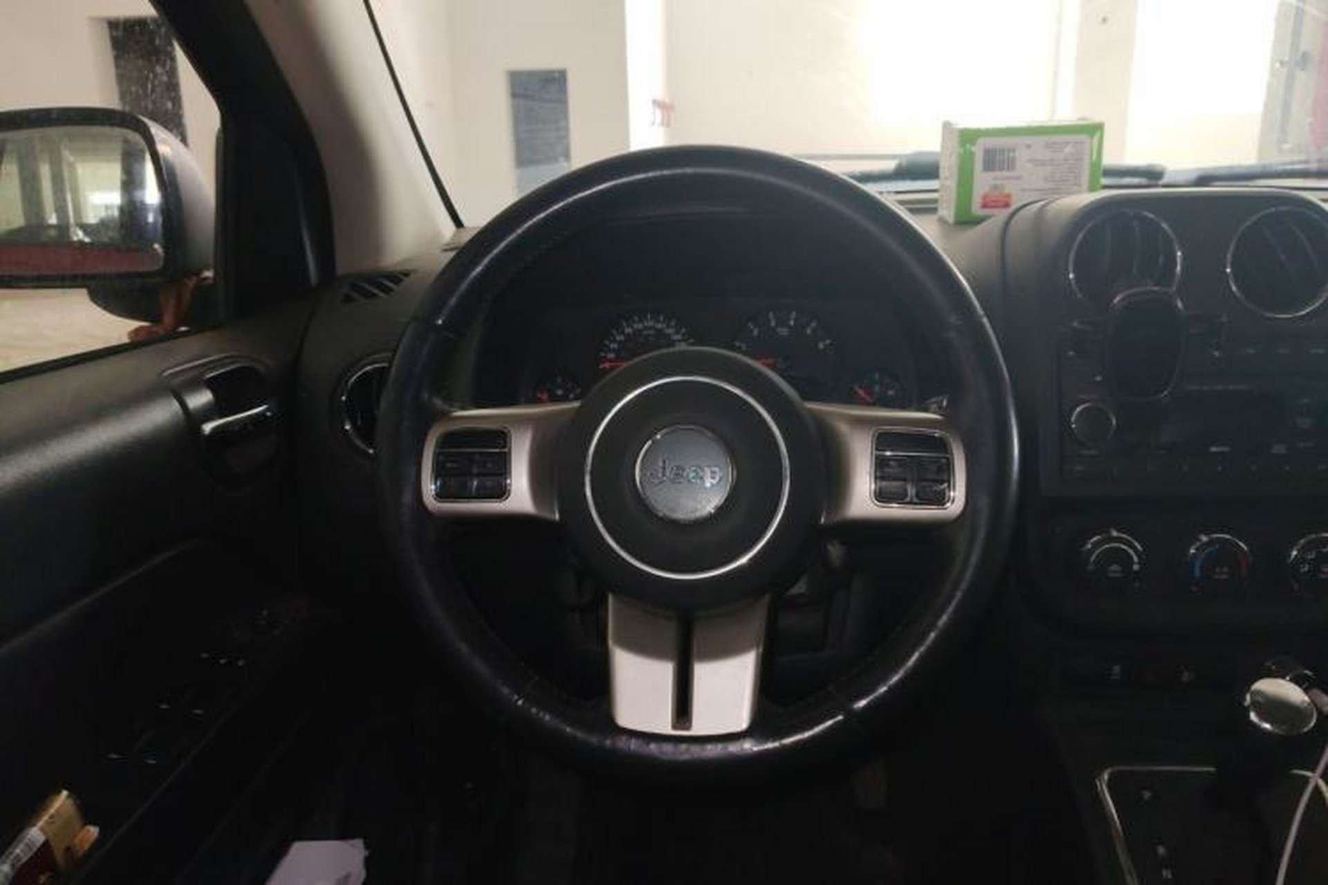 Used Jeep Compass 2012 2.0L two-wheel drive sport version Steering Wheel