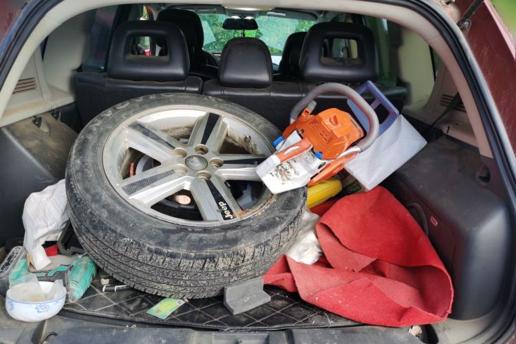 Used Jeep Compass 2012 2.4L Four-Wheel Drive Urban Edition Trunk