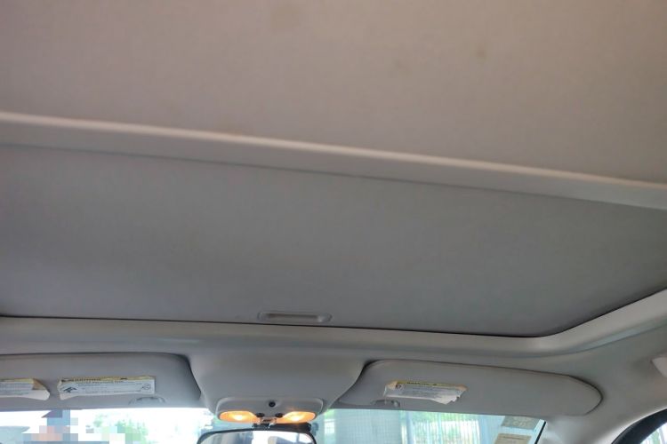 Used Jeep Compass 2012 2.0L two-wheel drive luxury version Headliner
