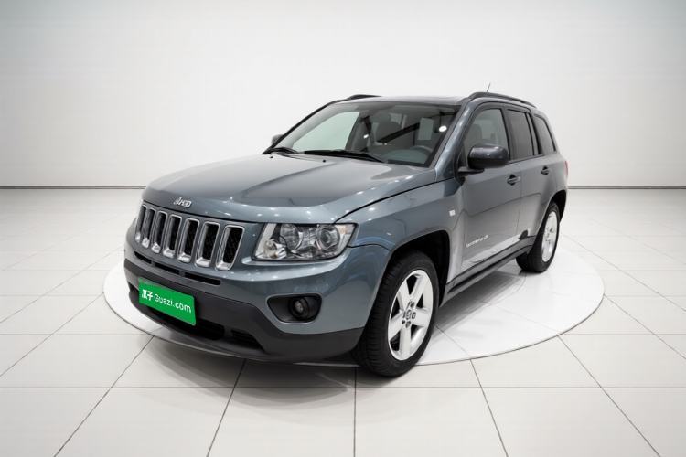 Used Jeep Compass 2012 2.0L two-wheel drive luxury version Guazi used car, China used car export, Used car for sale, Used Jeep cars, Cheapest cars for sale