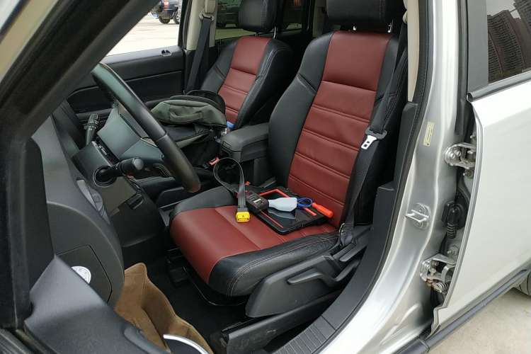 Used Jeep Compass 2012 2.4L four-wheel-drive sport version Left Front Seat