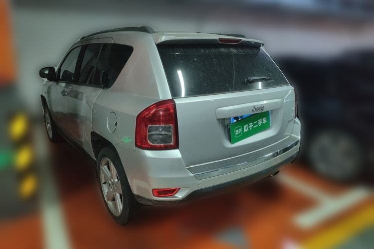 Used Jeep Compass 2012 2.0L two-wheel drive luxury version Rear Left 45 Deg