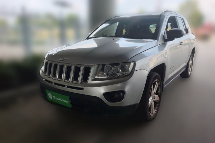 Used Jeep Compass 2012 2.0L two-wheel drive luxury version Guazi used car, China used car export, Used car for sale, Used cars, Cheapest cars for sale