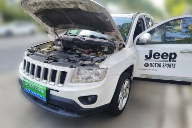 Used Jeep Compass 2012 2.4L four-wheel drive luxury navigation version