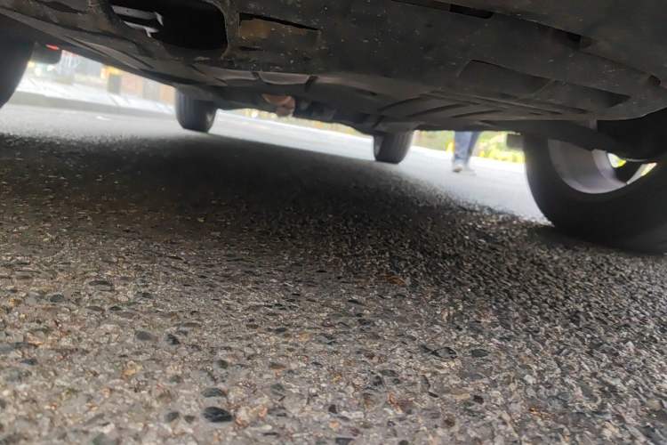Used Jeep Compass 2012 2.4L Four-Wheel Drive Urban Edition Chassis Front