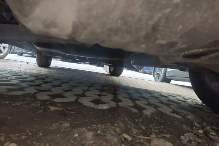 Used Jeep Compass 2012 2.0L two-wheel drive sport version Chassis Rear