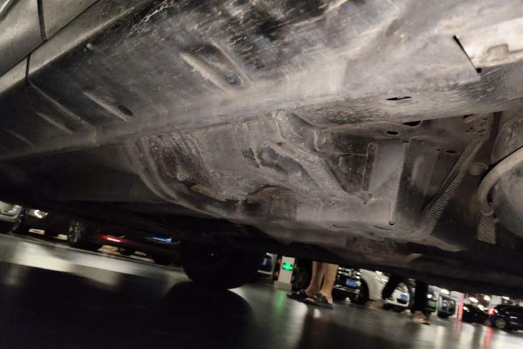 Used Jeep Compass 2012 2.0L two-wheel drive sport version Chassis Rear Left