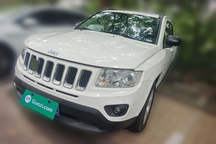 Used Jeep Compass 2012 2.0L two-wheel drive sport version Guazi used car, China used car export, Used car for sale, Used cars, Cheapest cars for sale
