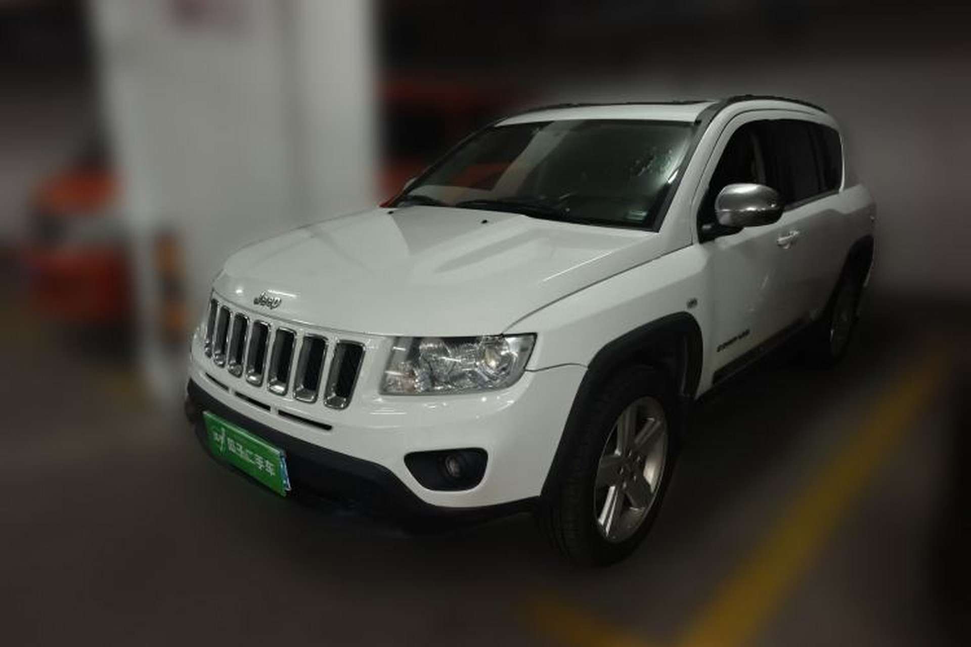 Used Jeep Compass 2012 2.4L four-wheel drive luxury version Front Left 45 Deg