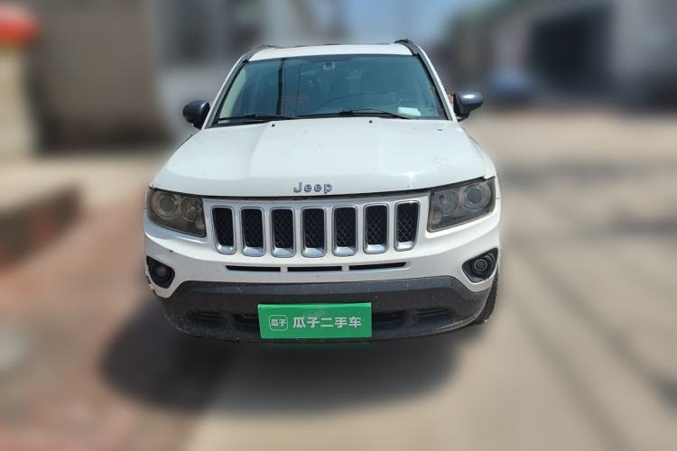 Used Jeep Compass 2012 2.0L two-wheel drive sport version Front