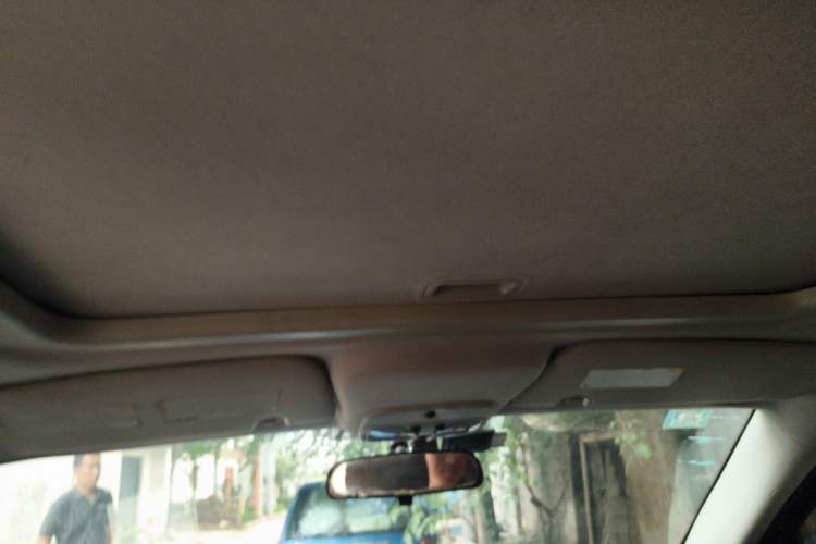 Used Jeep Compass 2012 2.0L two-wheel drive luxury version Headliner