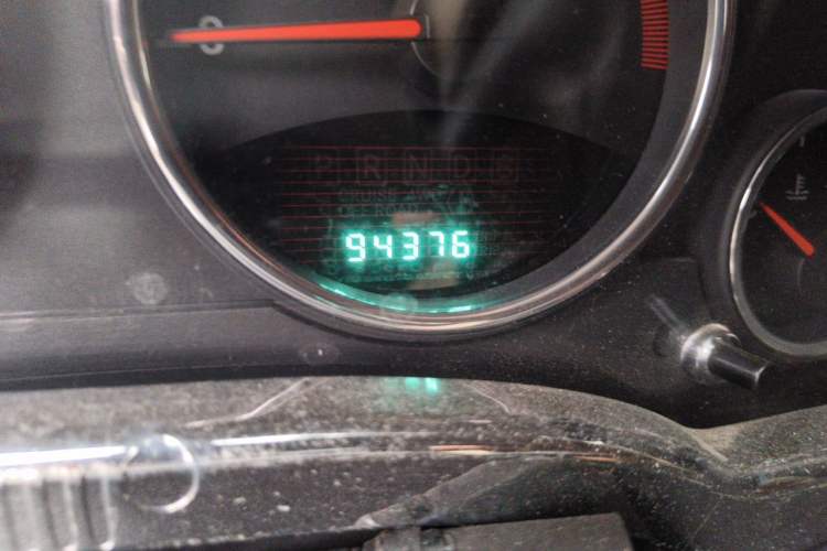 Used Jeep Compass 2012 2.0L two-wheel drive luxury version Odometer Close Up