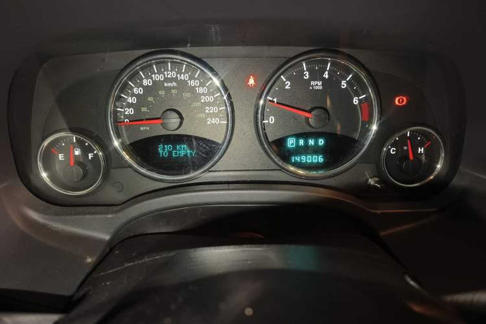 Used Jeep Compass 2012 2.4L four-wheel drive luxury version Odometer Close Up