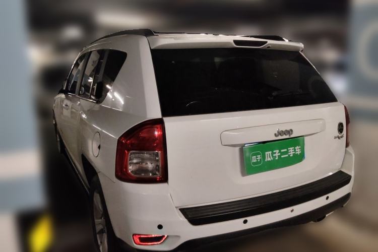 Used Jeep Compass 2012 2.0L two-wheel drive sport version Rear Left 45 Deg